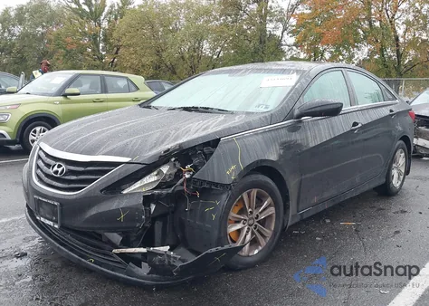 2013 Hyundai Sonata Gls from USA, damaged, VIN 5NPEB4AC7DH677684